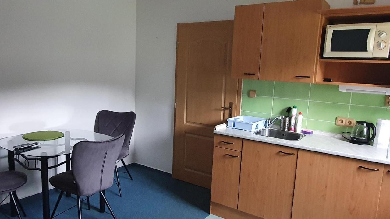 Apartmany Eddy Рокицани Экстерьер фото